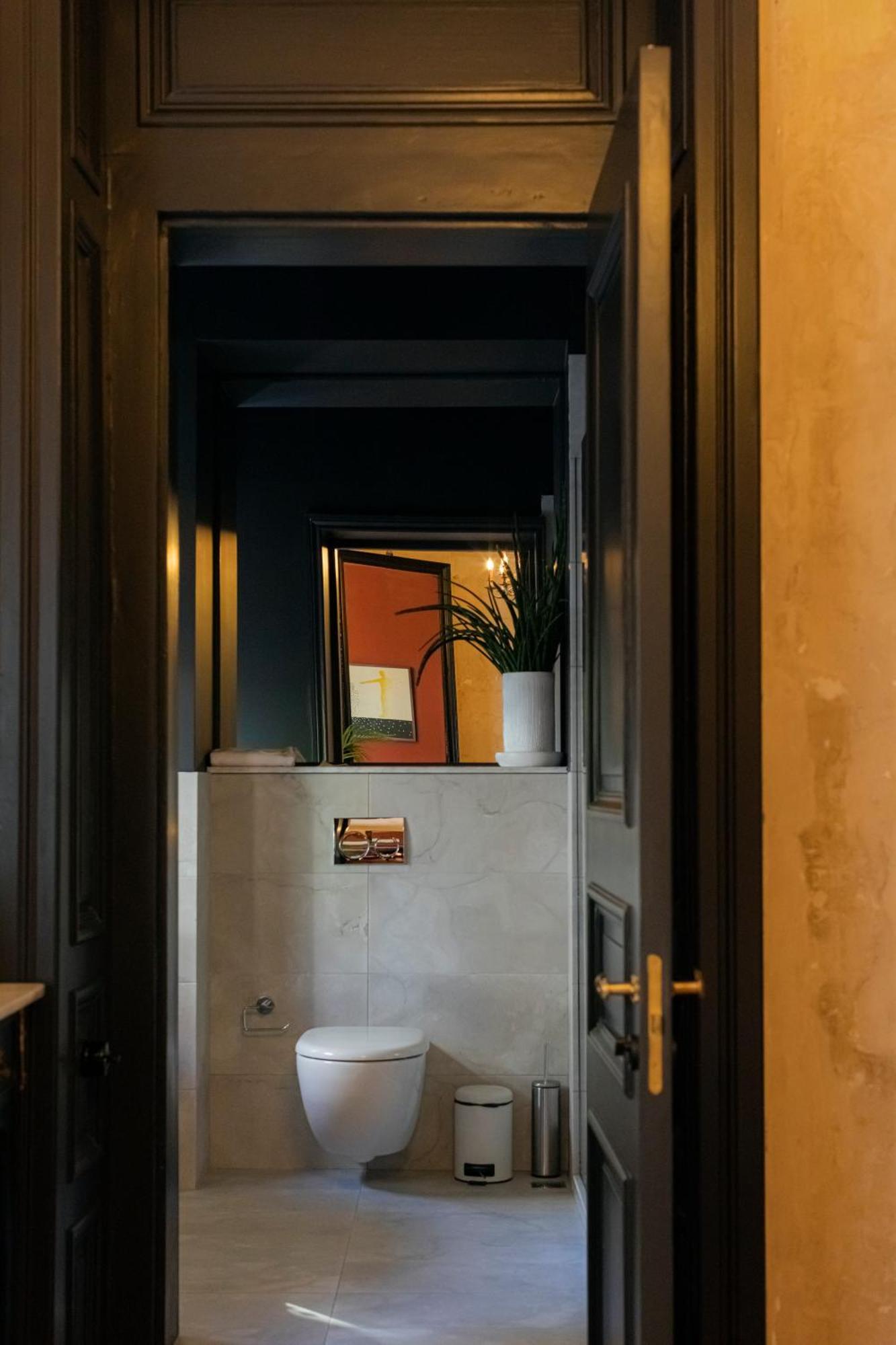 Unfound Door - Design Hotel Tbilisi Eksteriør billede